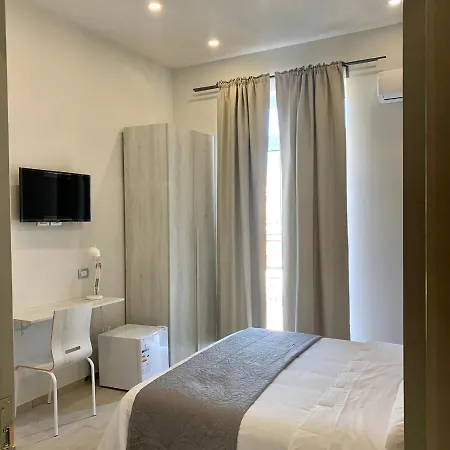 Naptown 4* Νάπολη