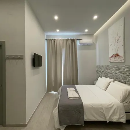 Bed and Breakfast Naptown 4*