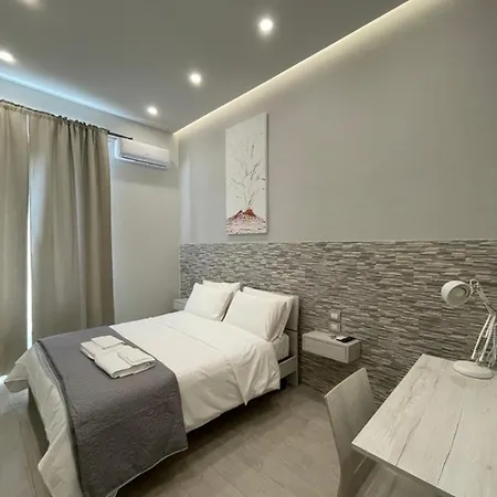 Naptown Bed and Breakfast Νάπολη